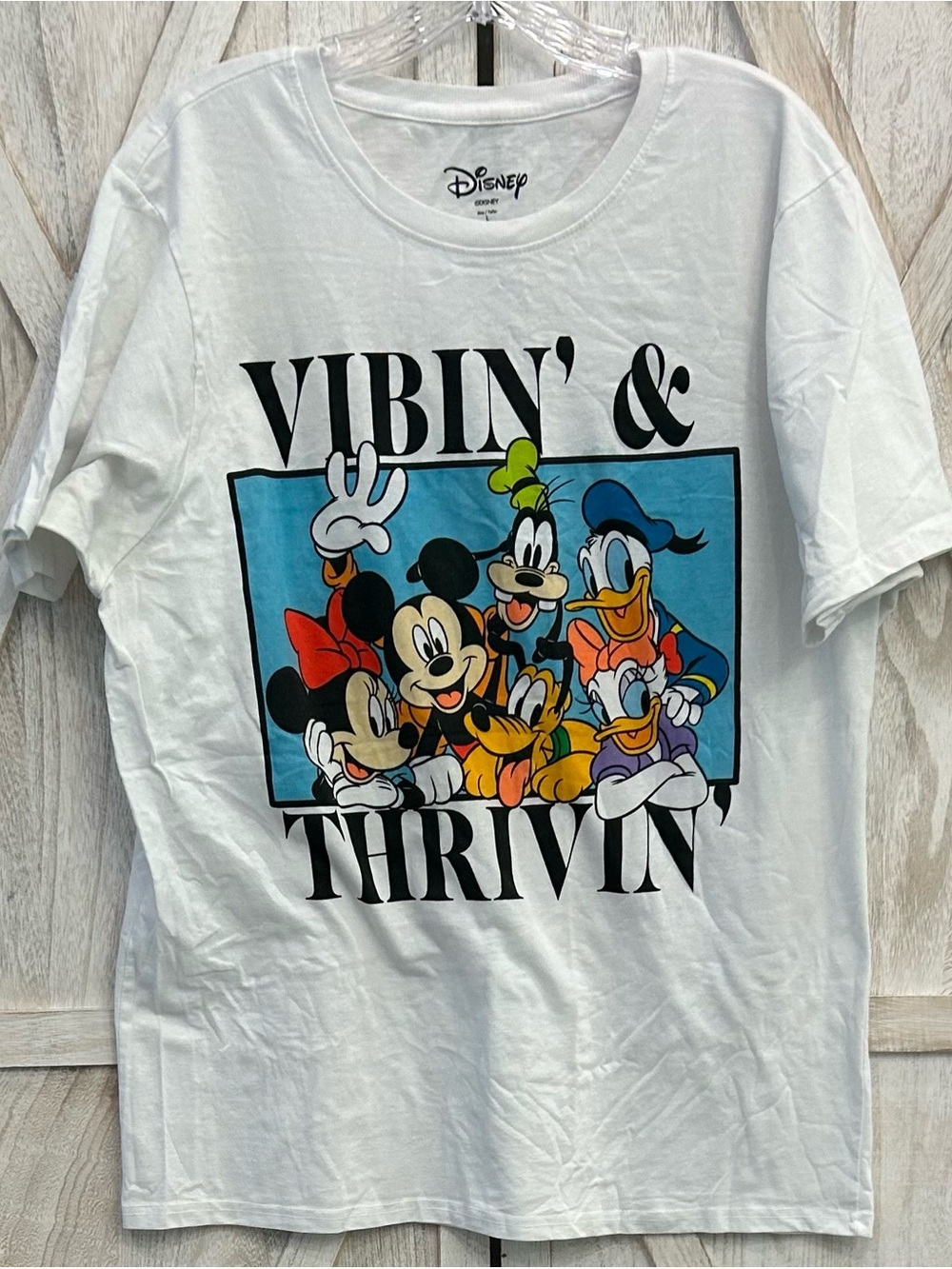 Disney Mickey & Friends Vibin' & Thrivin'' Short Sleeve Graphic Tee Woman’s L